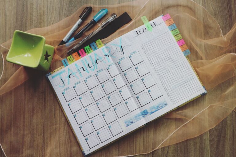 Month-end closing checklist and calendar for property managers