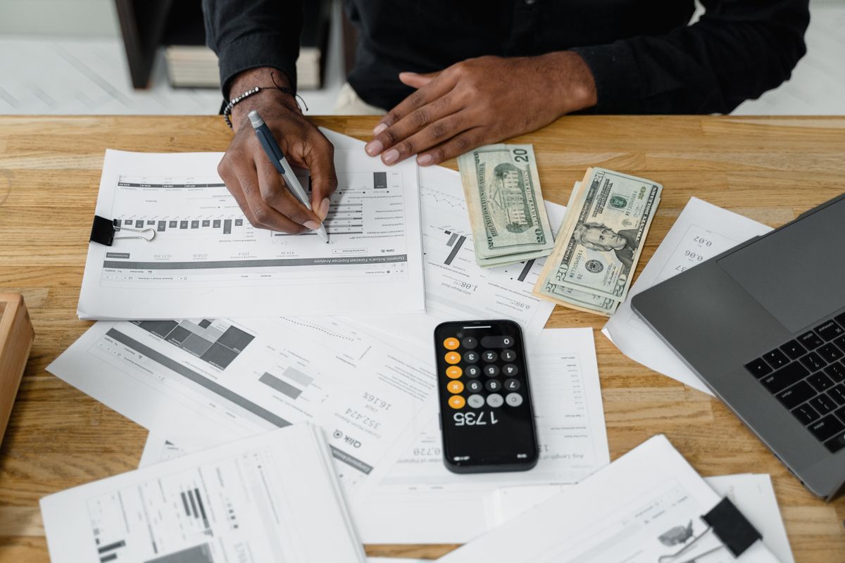 Property management accounting service preparing monthly financial reports